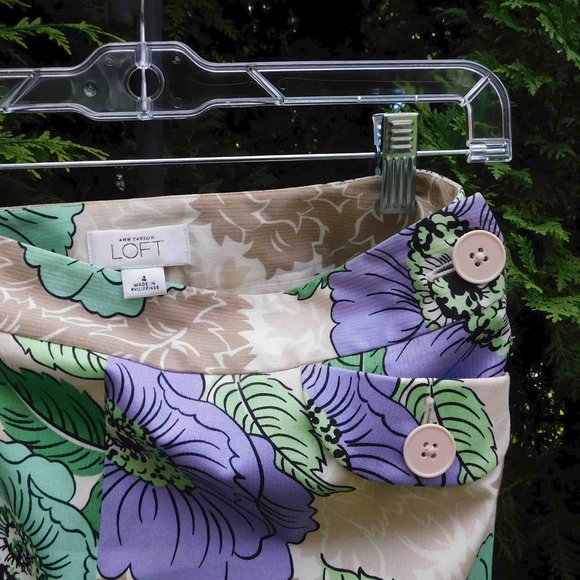 The Loft Pleated Front Stretchy Floral Skirt - Picture 3 of 3